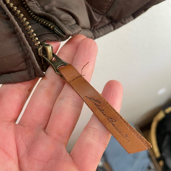 Vintage Eddie Bauer Down Hooded Jacket Womens Size L. - Picture 7 of 11